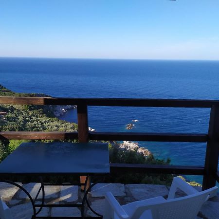 Double Studio Room By The Sea Tsagarada Luaran gambar