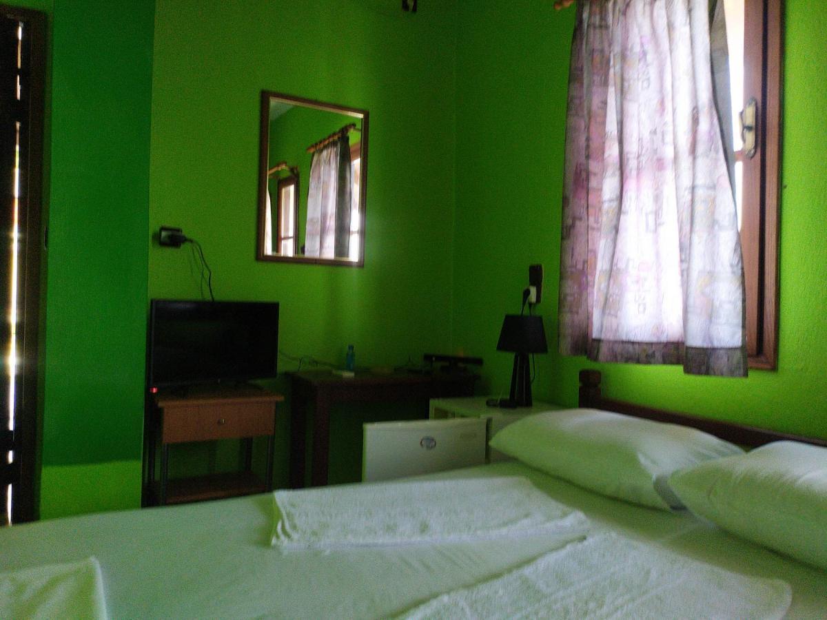Double Studio Room By The Sea Tsagarada Luaran gambar